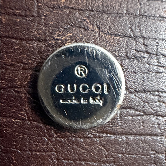 Authentic Gucci Tan and Brown Monogram Wallet - Picture 2 of 14